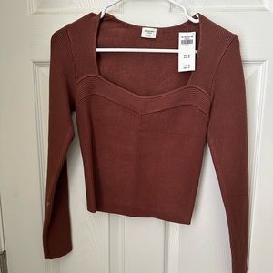 Abercrombie Long Sleeve Ottoman Sweetheart Top- size small